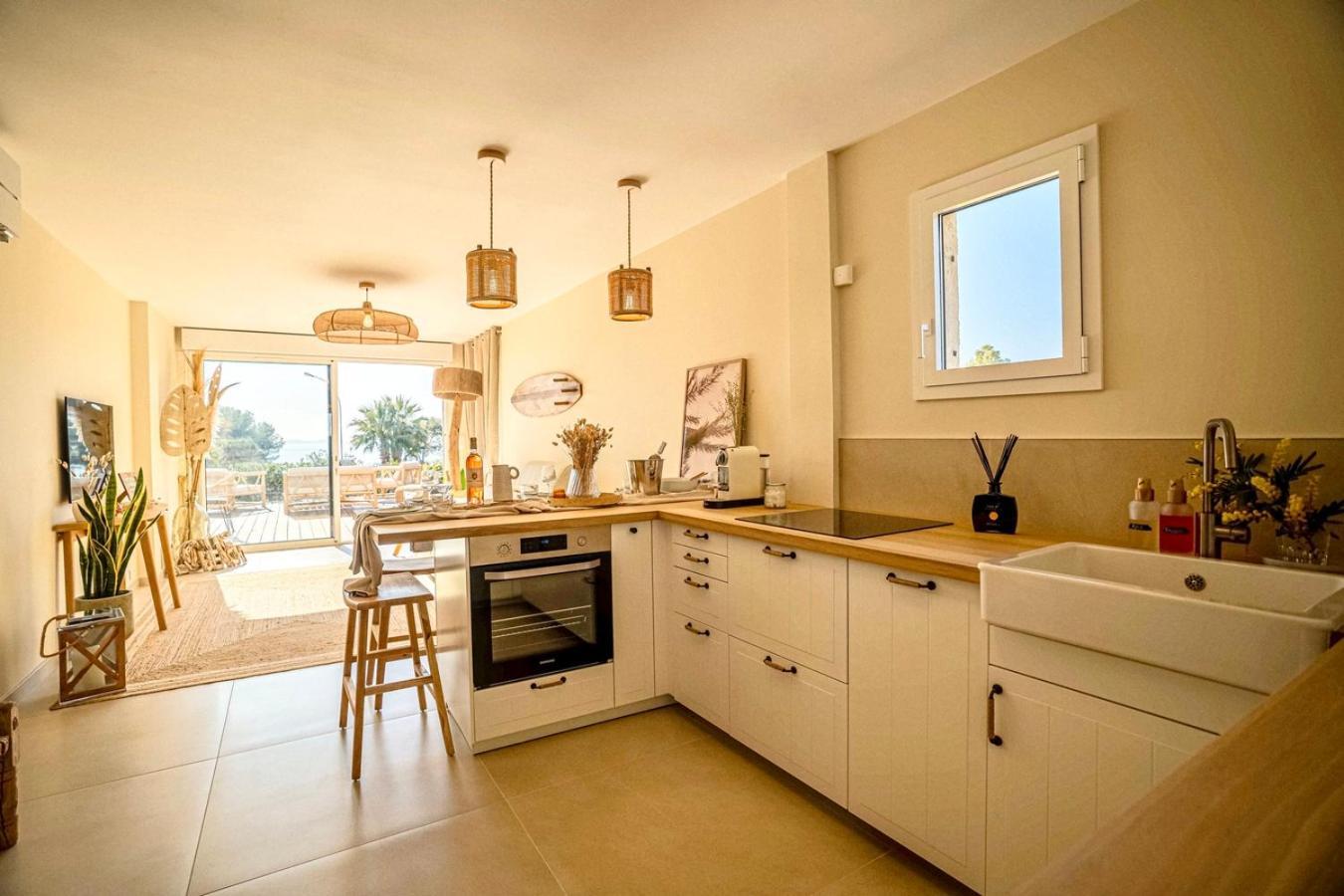 Logement Vue Mer Splendide - Situe A 50 Metres Du Bord De Mer Et 2 Minutes Des Plages - Bandolina Kültér fotó